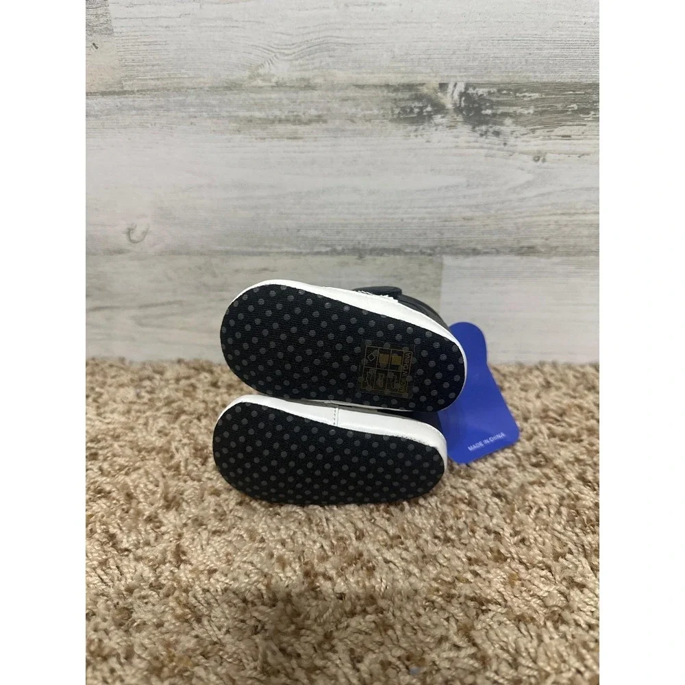 High Top Sneakers Baby Boy 6-12M Black White Striped Crib Shoes NWT